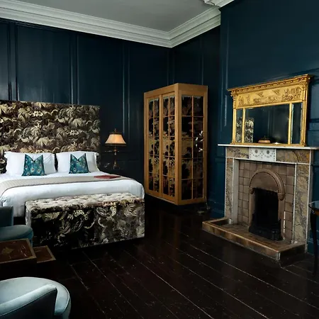 Bellinter House & Hotel 4*