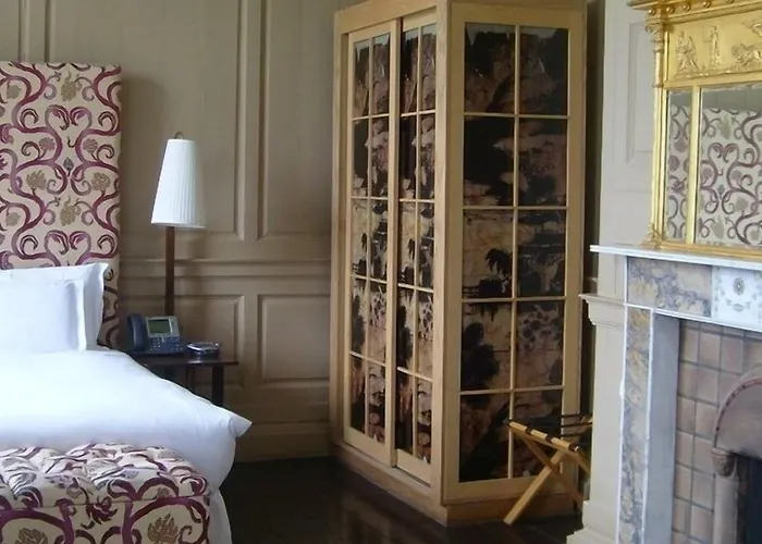 Bellinter House & 4*