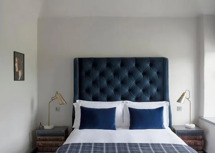 Bellinter House & Наван